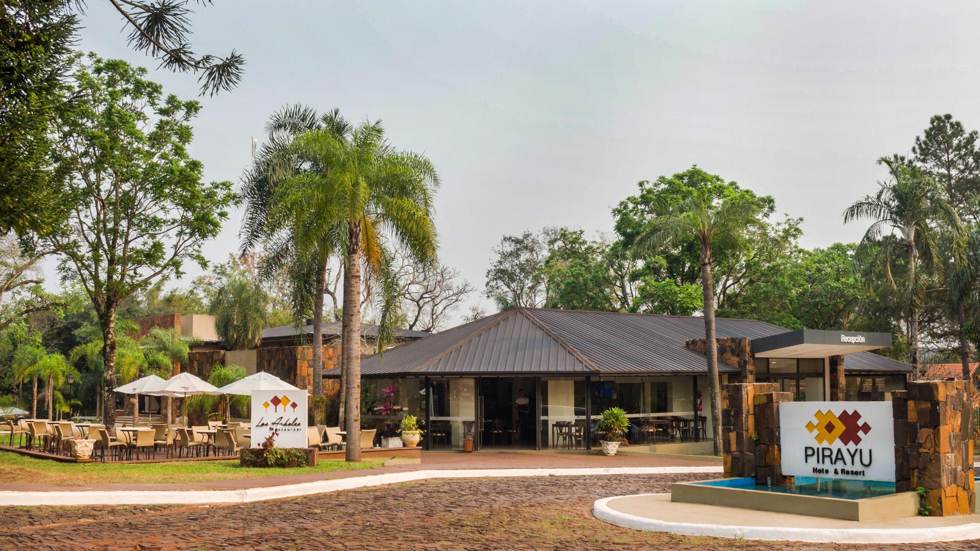 Pirayu Hotel & Resort Puerto Iguazu Exterior photo